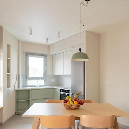 Ξενοδοχείο με διαμερίσματα Townhouse