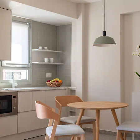 Ξενοδοχείο με διαμερίσματα Townhouse