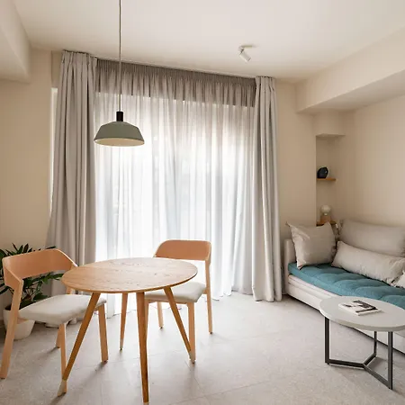 Aparthotel Townhouse 4*